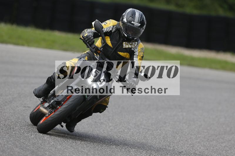 /53 16.09.2025 Track Day Domi Aegerter ADR/Gruppe gruen/54